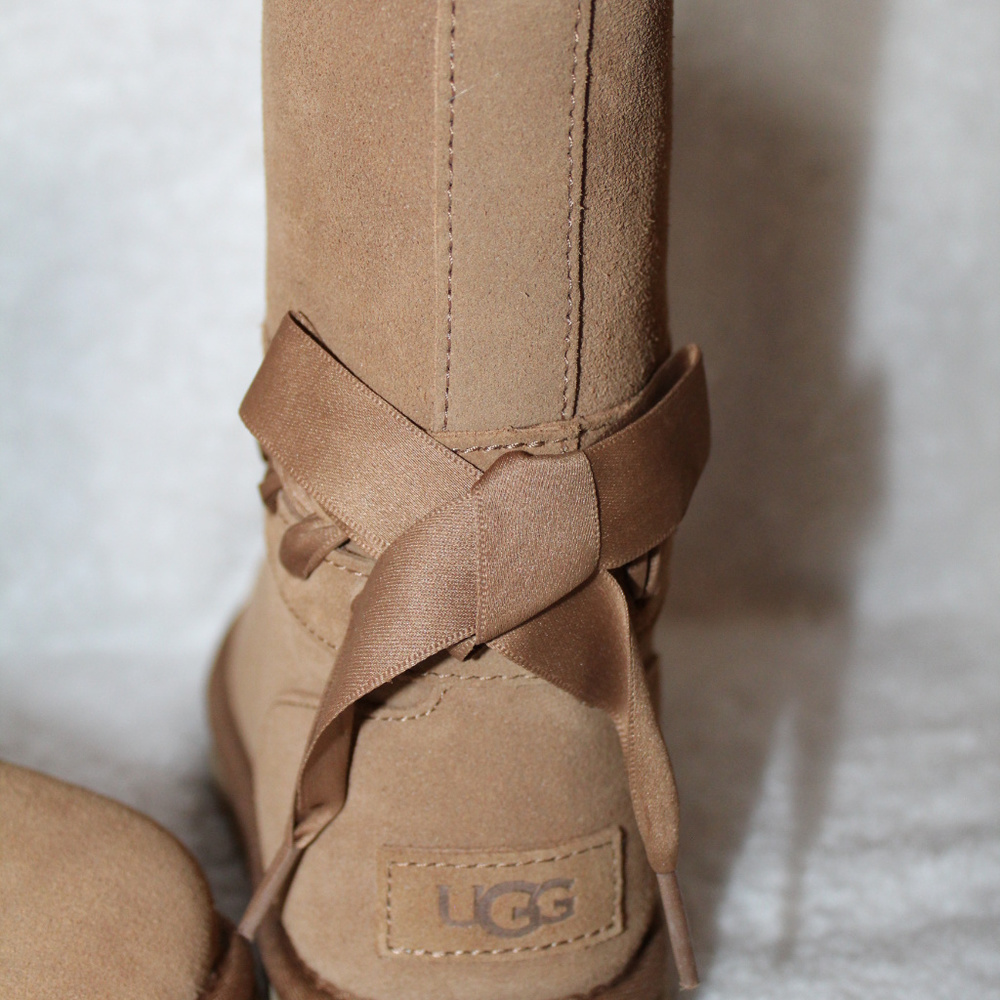 UGG CLASSIC SHORT SUEDE LACE UP BOOTS CHESTNUT 7 8 9 - Picture 6 of 8